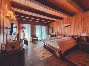 Фото номера Апартаменты с 1 спальней ‒ Зона 1 Курортные отели Green Village Resort г. Сфынту-Георге 5