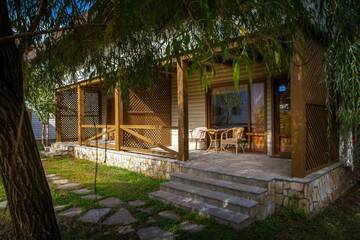 Фото номера Апартаменты с 1 спальней ‒ Зона 1 Курортные отели Green Village Resort г. Сфынту-Георге 13